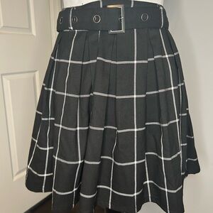 Hot Topic Plaid Pleated Belter Mini Skirt